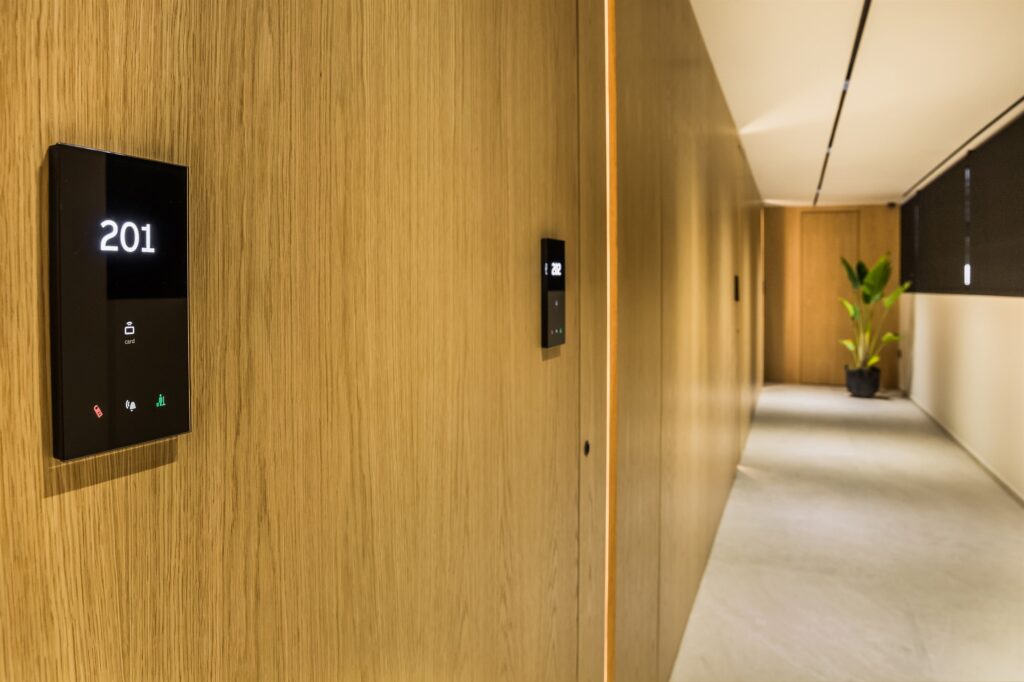 Canale Hotel & Suites