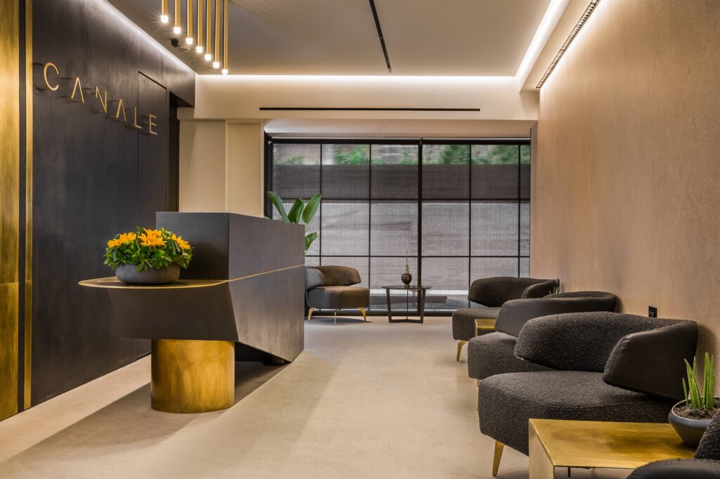 Canale Hotel & Suites
