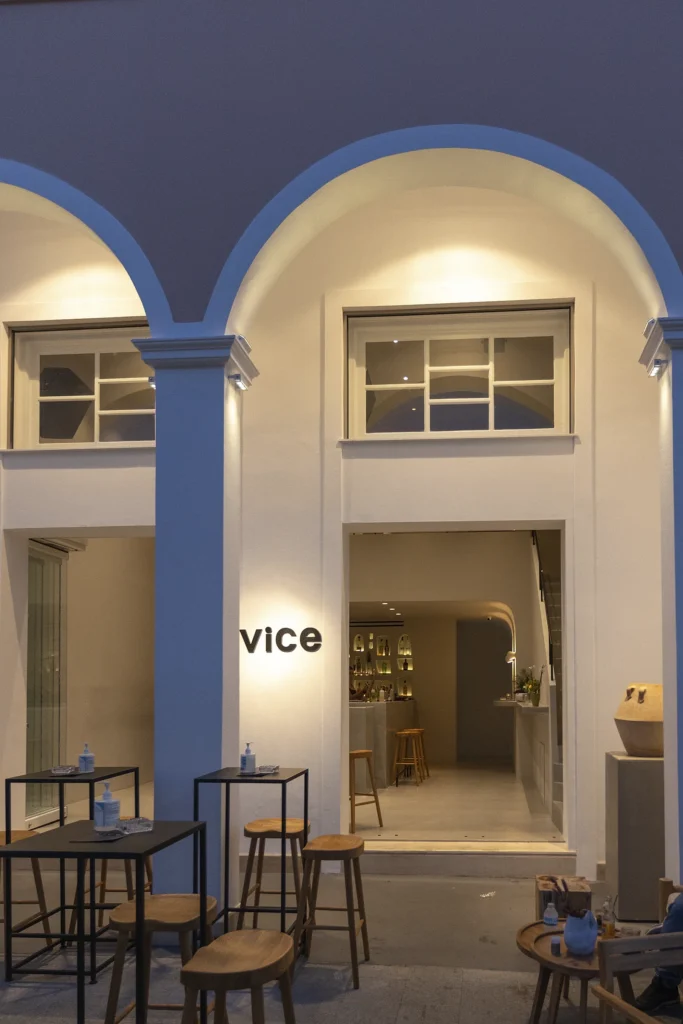 VICE Cafe Bar